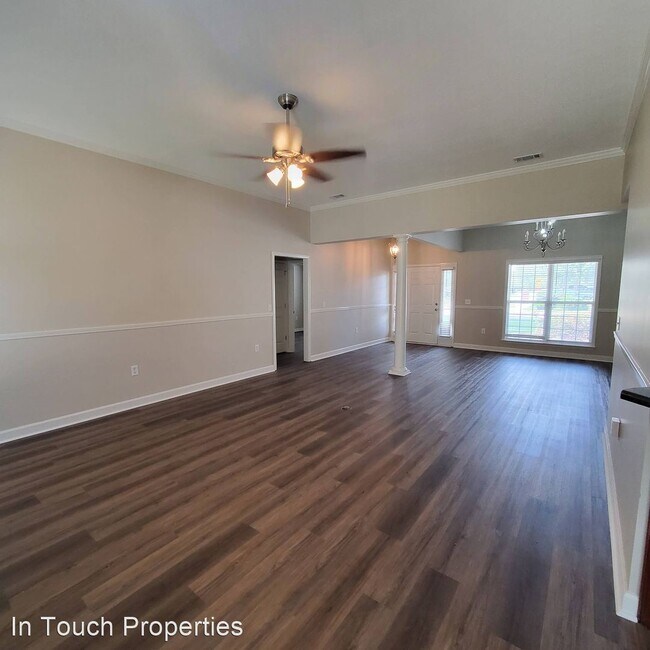 Building Photo - 3 br, 2 bath House - 5227 Abbott Cir