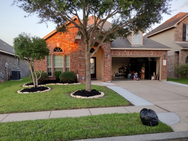 Building Photo - 8622 Austin Thomas Dr