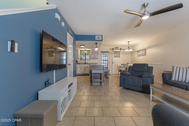 Foto del edificio - 164 Robin Ln