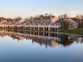 Foto del edificio - 1008 Hackney Ct