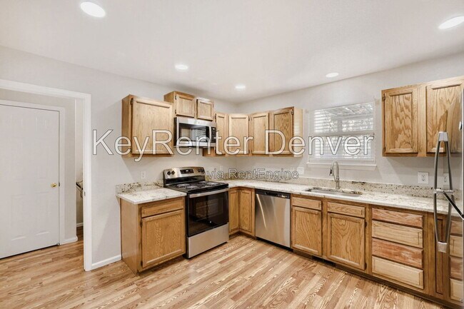 Building Photo - 2493 Eaton St