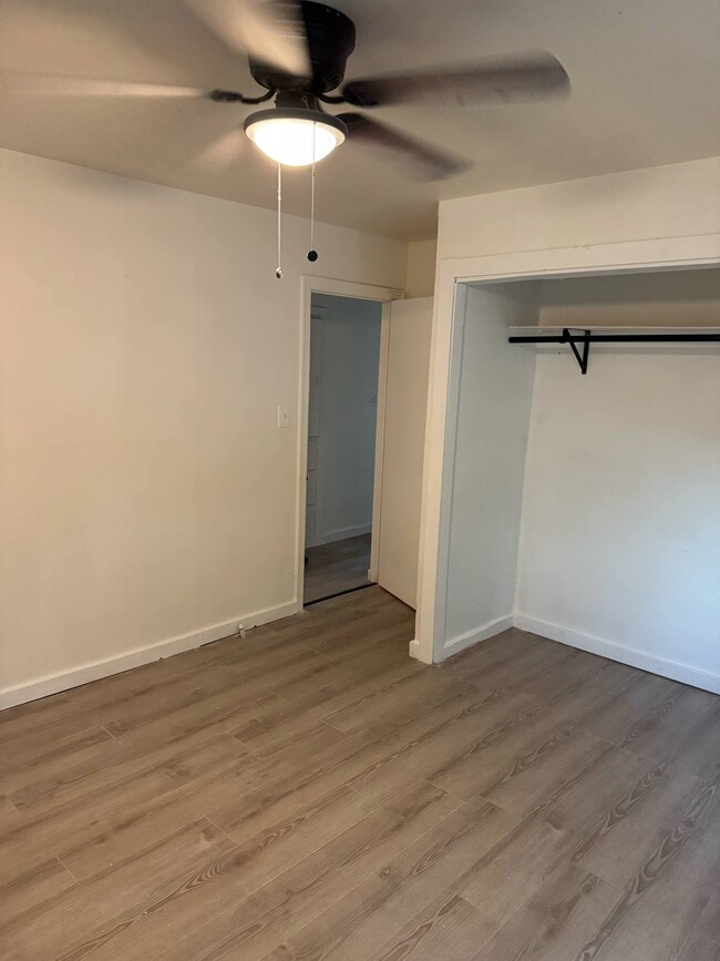 Foto del edificio - 710 S 11th St