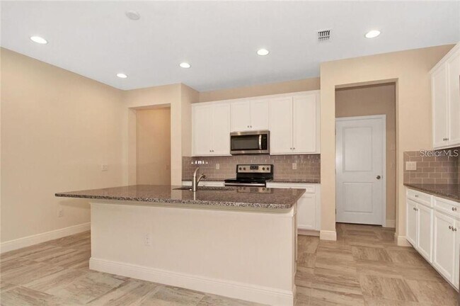 Building Photo - 17809 Althea Blue Pl