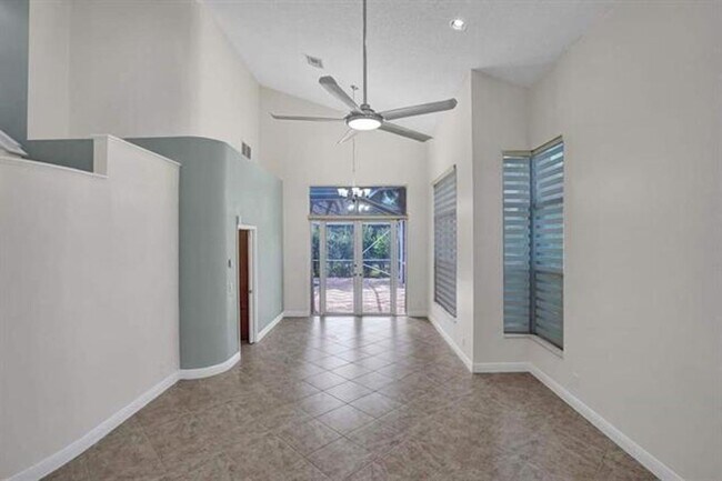 Photo - 11032 Boston Dr House