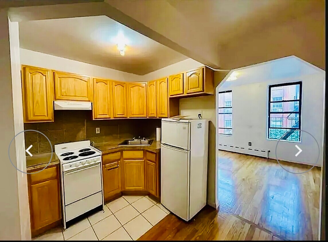 Foto del edificio - 156 Allen St