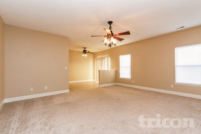 Foto del edificio - 1892 Harvest Meadow Dr