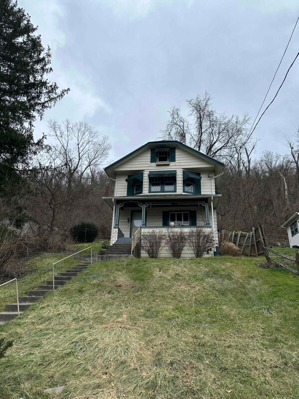 Building Photo - 925 W Bennett