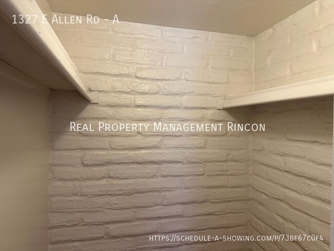 Building Photo - 1327 E Allen Rd