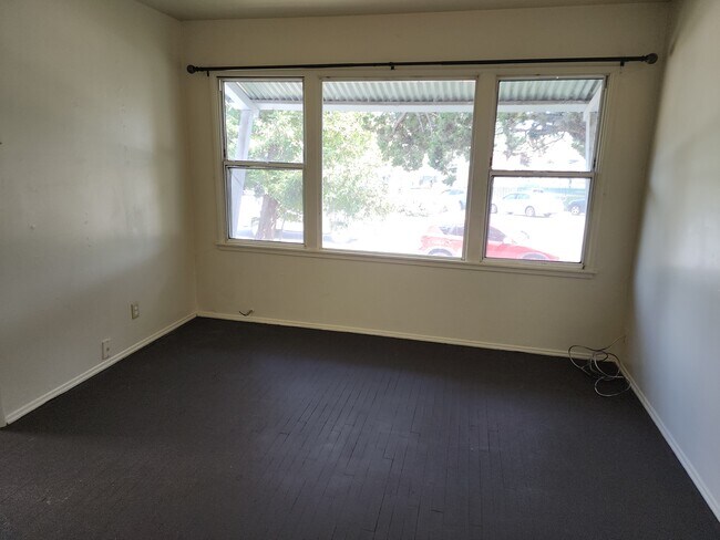 Foto del edificio - 5710 Traffic Way