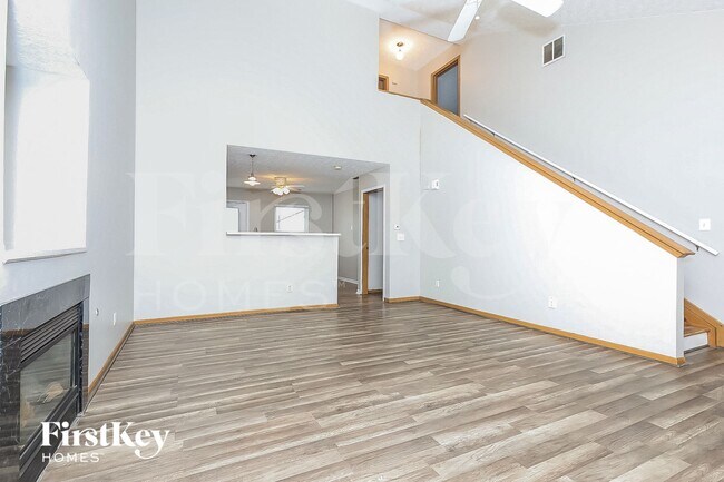 Building Photo - 9186 Drum Pl