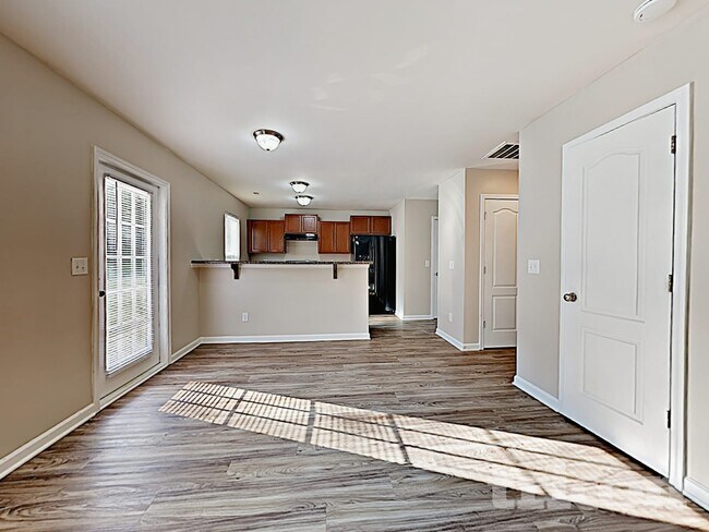 Foto del edificio - 513 Gentle Breeze Ln