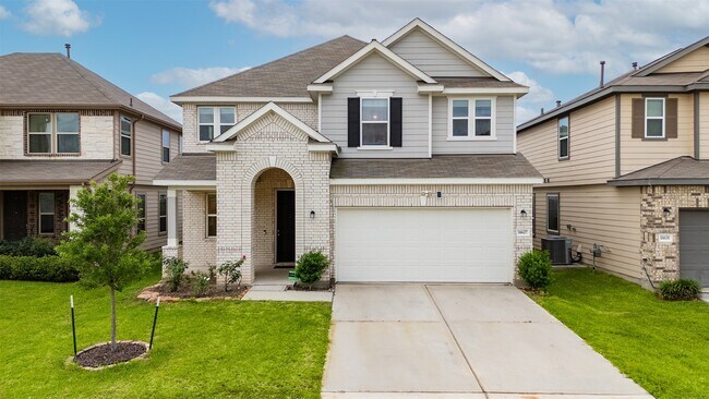 Foto del edificio - 14627 Monterey Cypress Dr