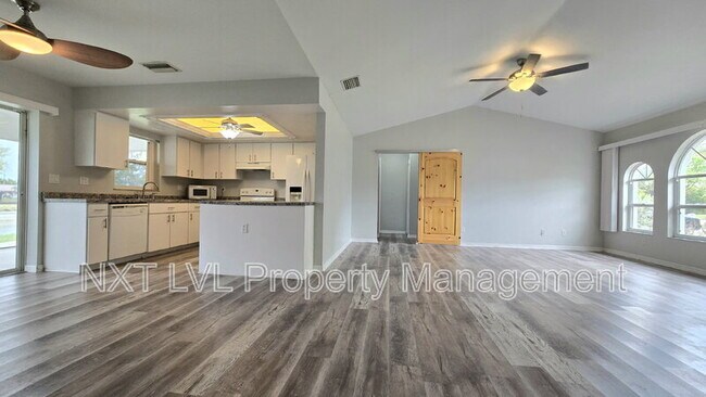 Foto del edificio - 1811 NE 2nd St