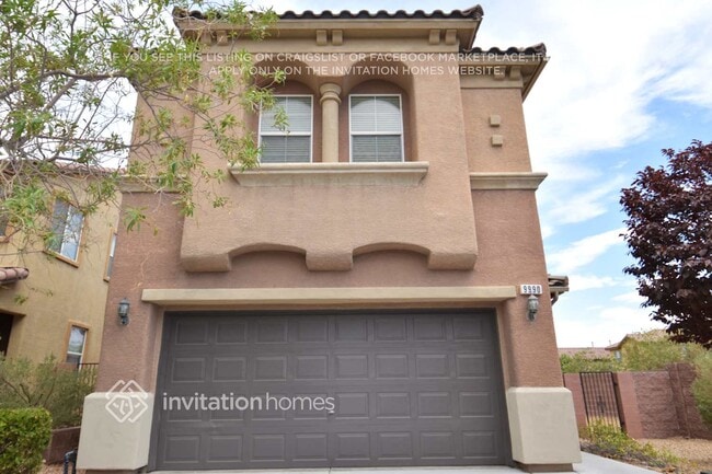 Building Photo - 9990 El Corriente St
