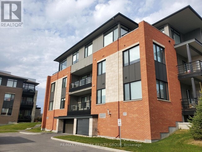 Building Photo - 180-180 Boundstone Way
