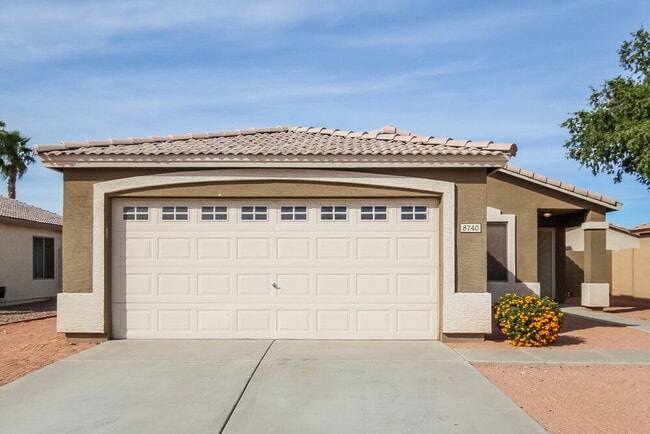 Building Photo - 8740 W Loma Ln
