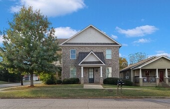 Building Photo - 1524 1st Ave