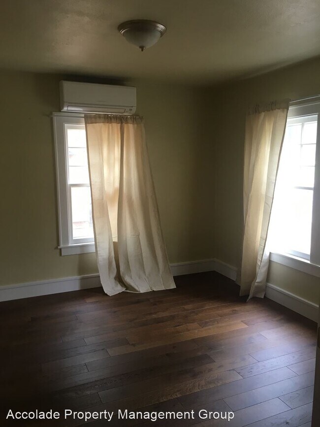 Foto del edificio - 3 br, 2 bath House - 907 North Water