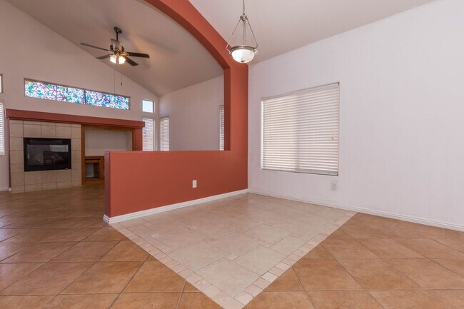 Building Photo - Spacious 3-Bedroom, 2.5-Bath Two-Story Hom...
