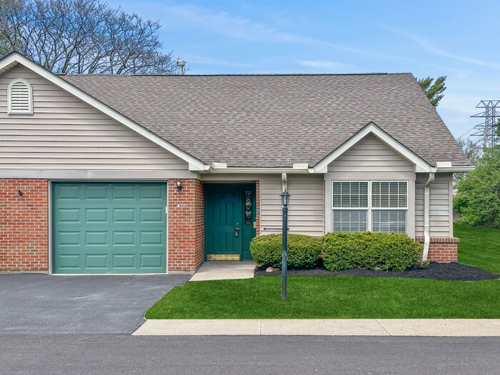 Primary Photo - Beautiful 2 Beds 2 Baths Villa w/ Sunroom