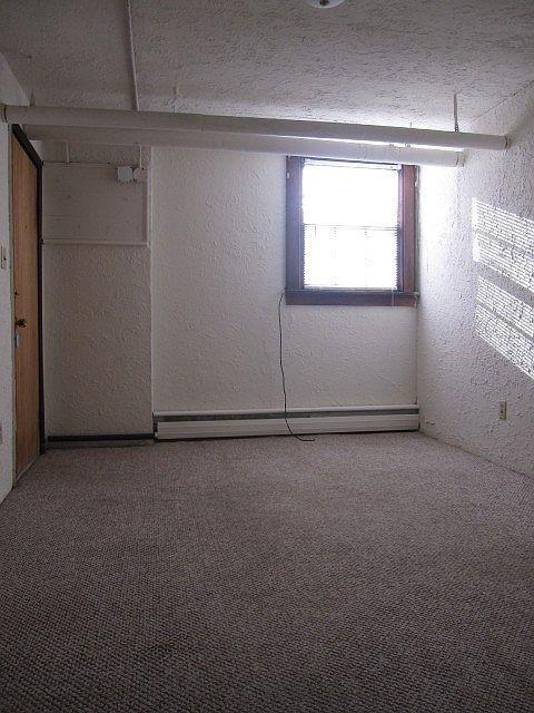 Foto del edificio - 411 Paunack Pl