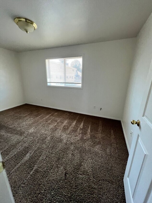 Foto del edificio - 297 S 9th Ct