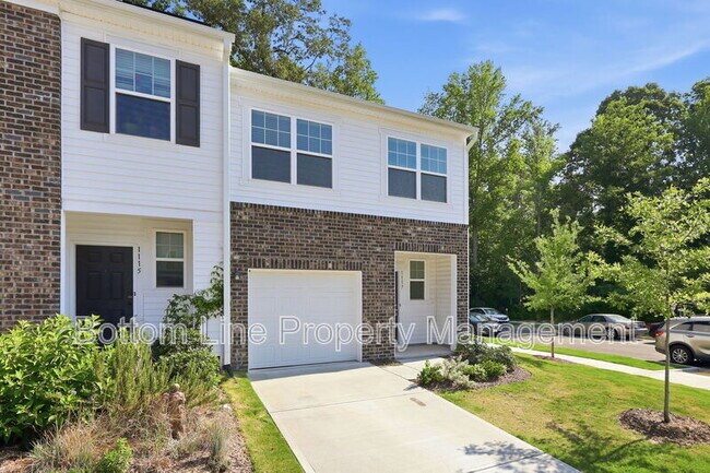 Building Photo - 1117 Dakine Dr