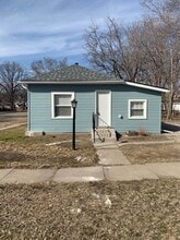 Building Photo - 1004 Peach St