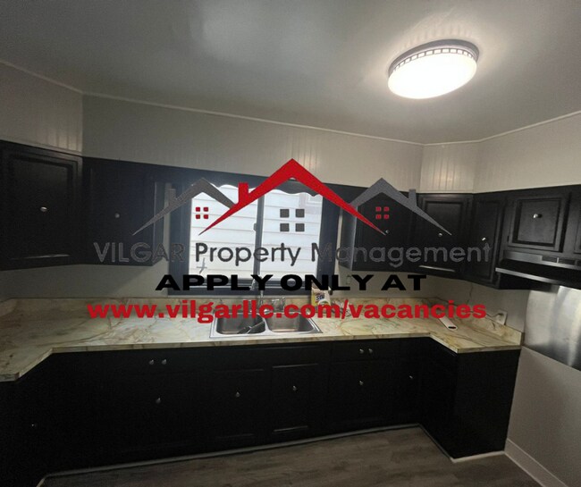 Building Photo - 4831 Melville