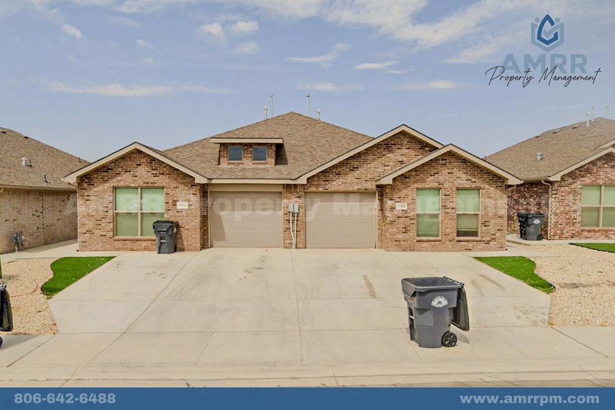 Primary Photo - 2139 N Texas Ave