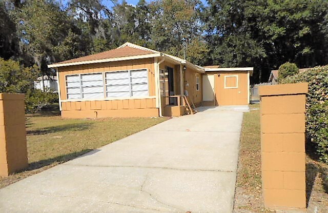 Primary Photo - 3/3 Home In Apopka For Rent