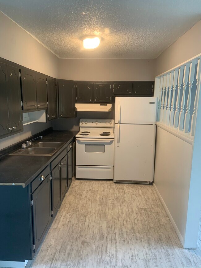 Foto del edificio - 2925 W County Rd 400 N