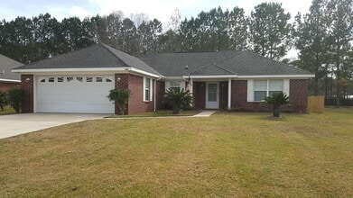 Building Photo - 502 Meadow Ln