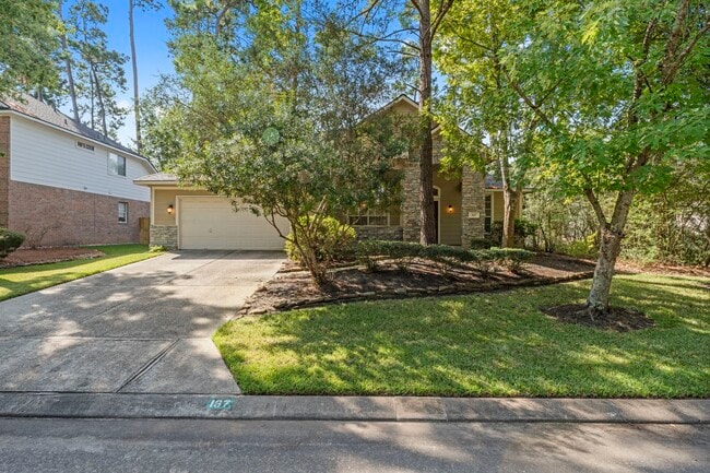 Foto del edificio - 167 N Whistlers Bend Cir