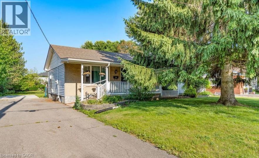 Primary Photo - 304 FIRST Avenue Unit# UPPER