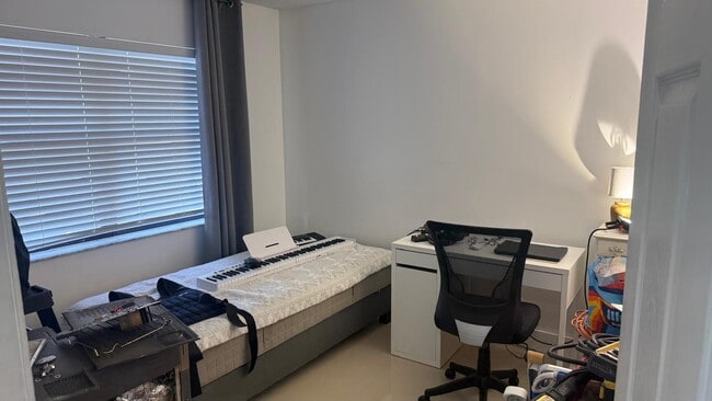 Foto del edificio - 1284 S Military Trail