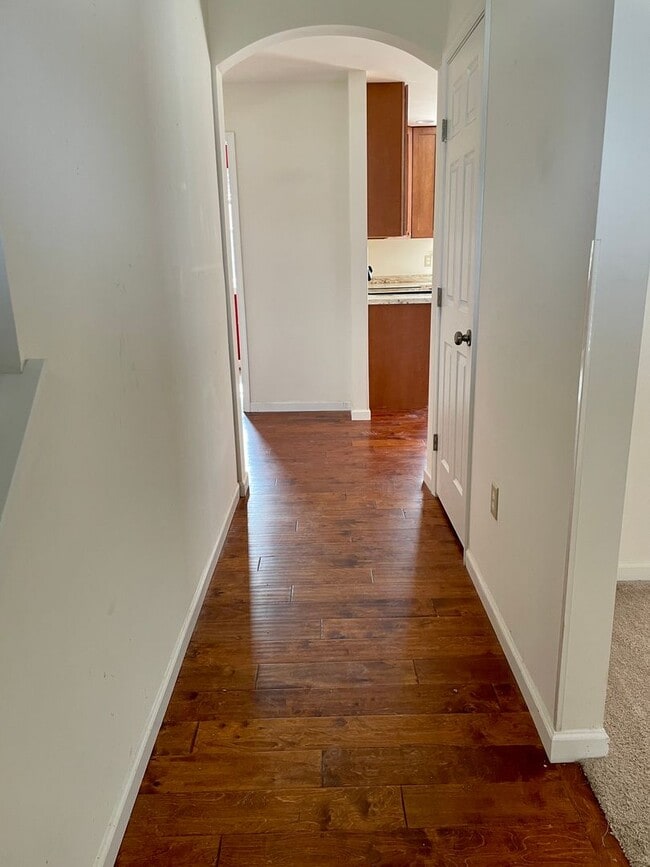 Foto del edificio - Single Family 4 Bed 3 Bath Home in LS School District