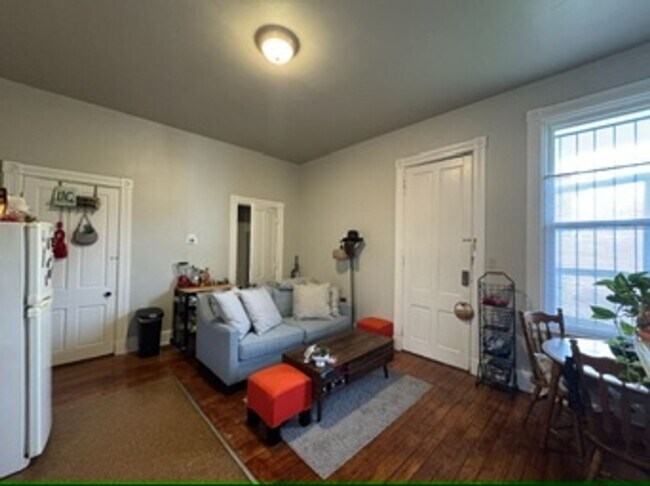 Foto del edificio - 26 Conklin St