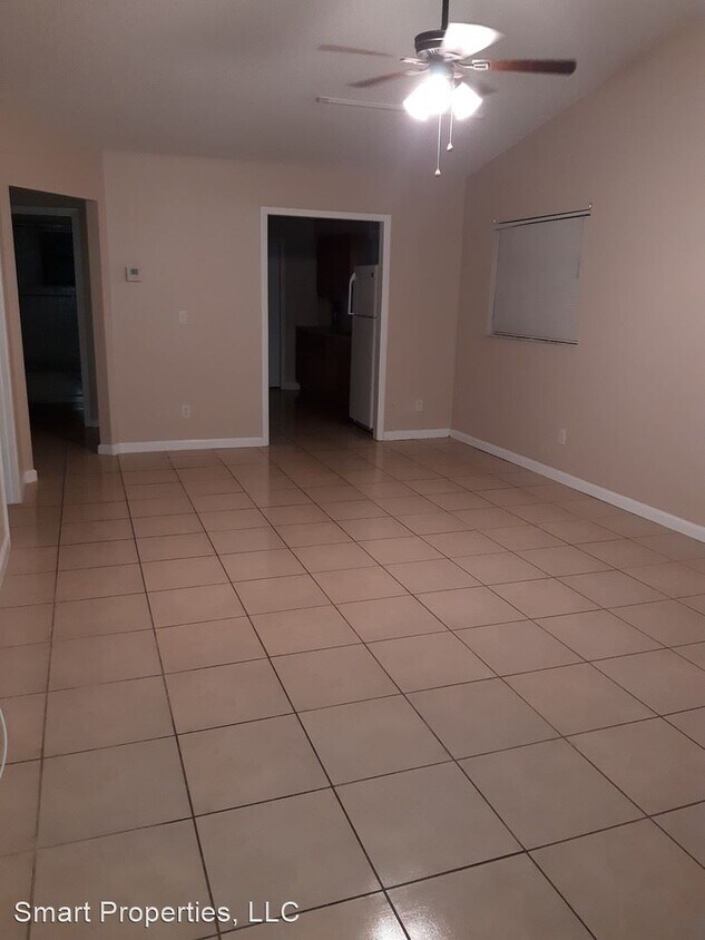Foto principal - 2 br, 2 bath House - 825 Fox Lake Drive
