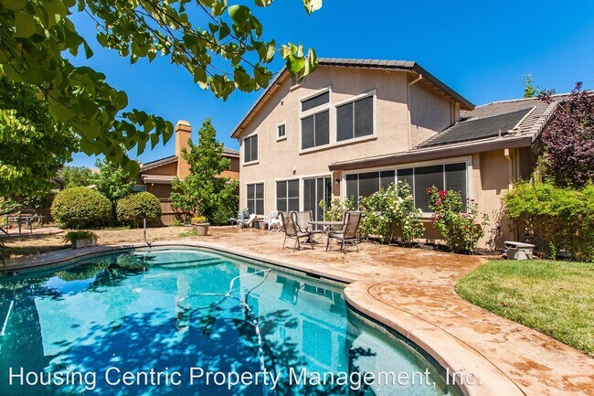 Foto del edificio - 5 br, 3 bath House - 3730 Aliso Dr