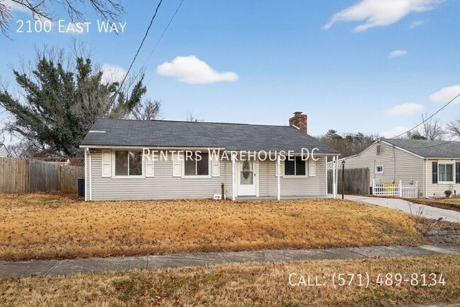 Building Photo - 2100 East Wy