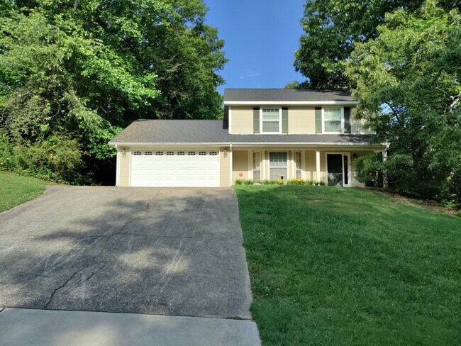 Foto del edificio - 461 Springfield Dr