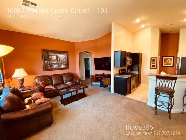 Foto del edificio - Great location!! Beautiful 2 bed 2 bath to...