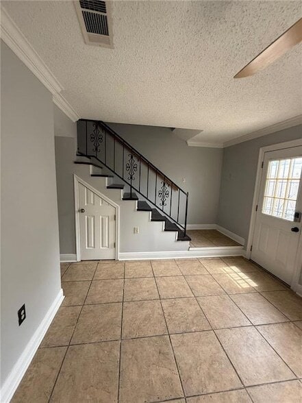 Building Photo - 4346 Sybil St