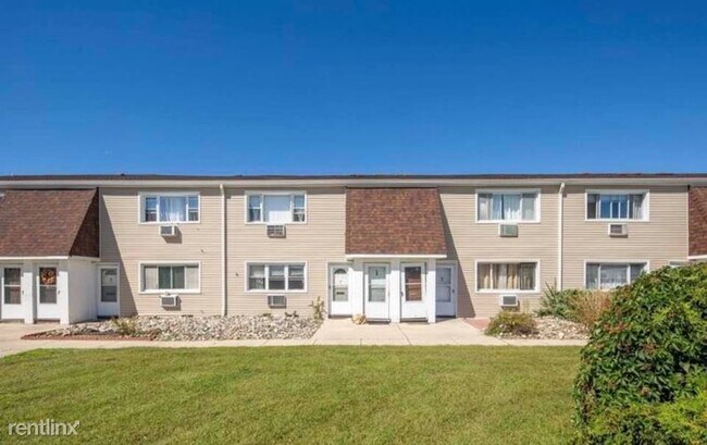 Building Photo - 4901 Harbor Beach Blvd