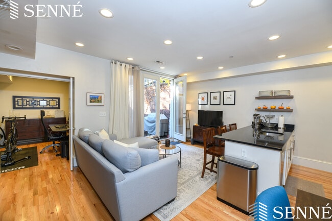 Building Photo - 87 3rd St