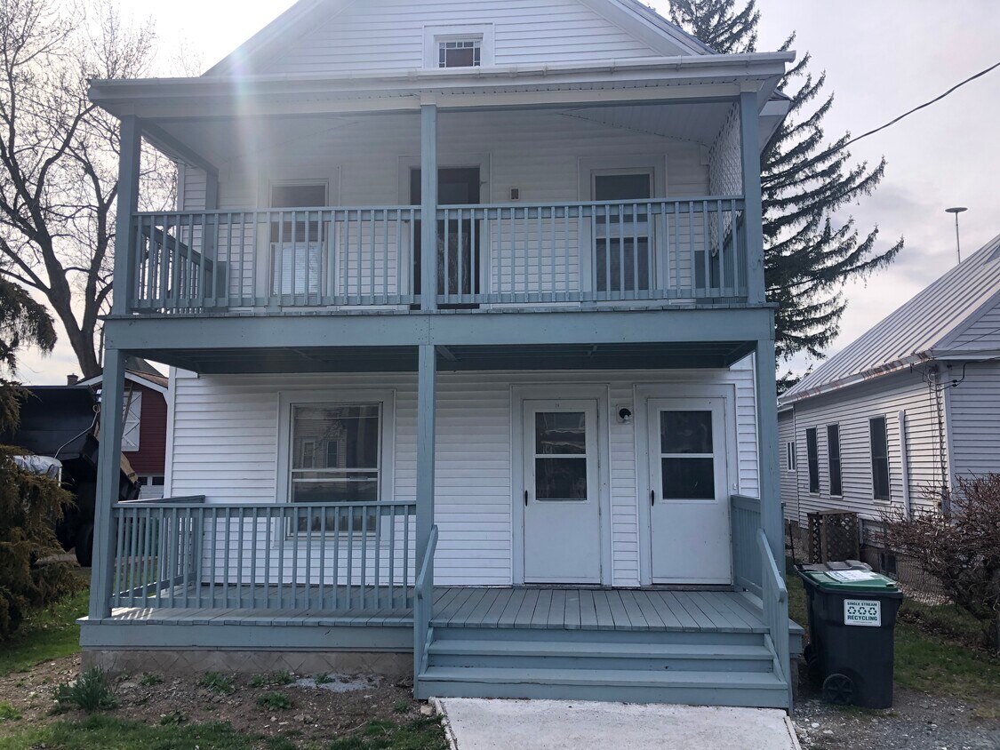 12 Malden St Unit upstairs, Nassau, NY 12123 Apartments in Nassau, NY