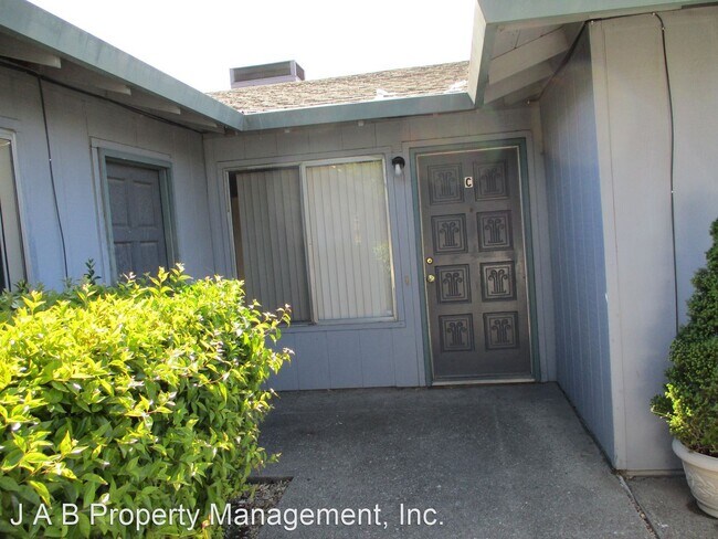 Building Photo - 244 Strathaven Way