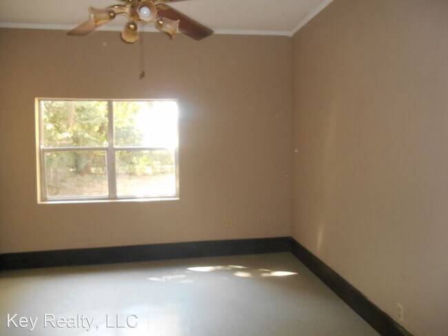 Foto del edificio - 3 br, 1 bath House - 1812 Dartmouth St
