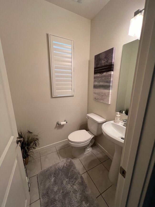 Powder Room - 341 Magnet